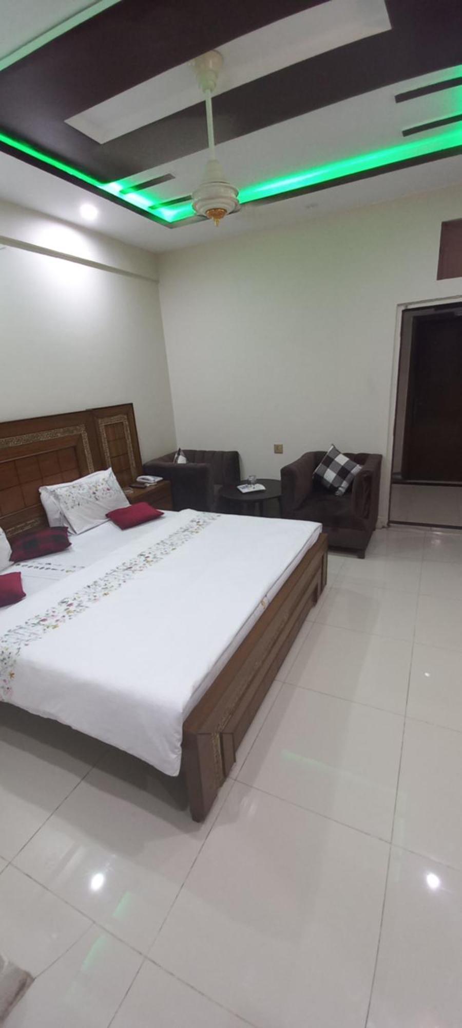 Hotel Al Markaz อิสลามาบัด ภายนอก รูปภาพ